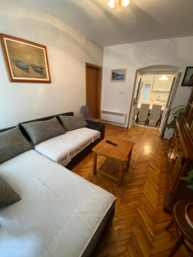 Apartman Rose Lejlighed Makarska Eksteriør billede