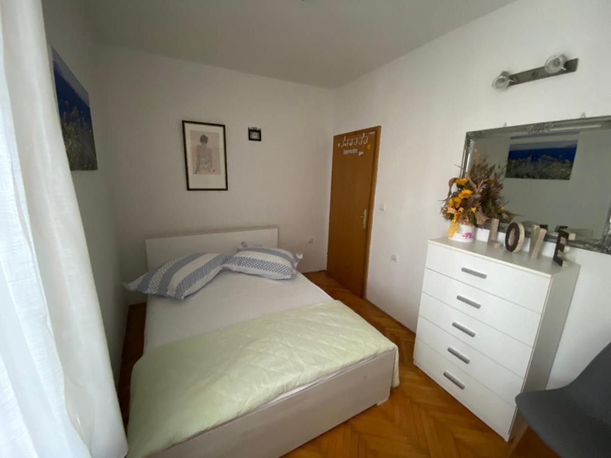 Apartman Rose Lejlighed Makarska Eksteriør billede